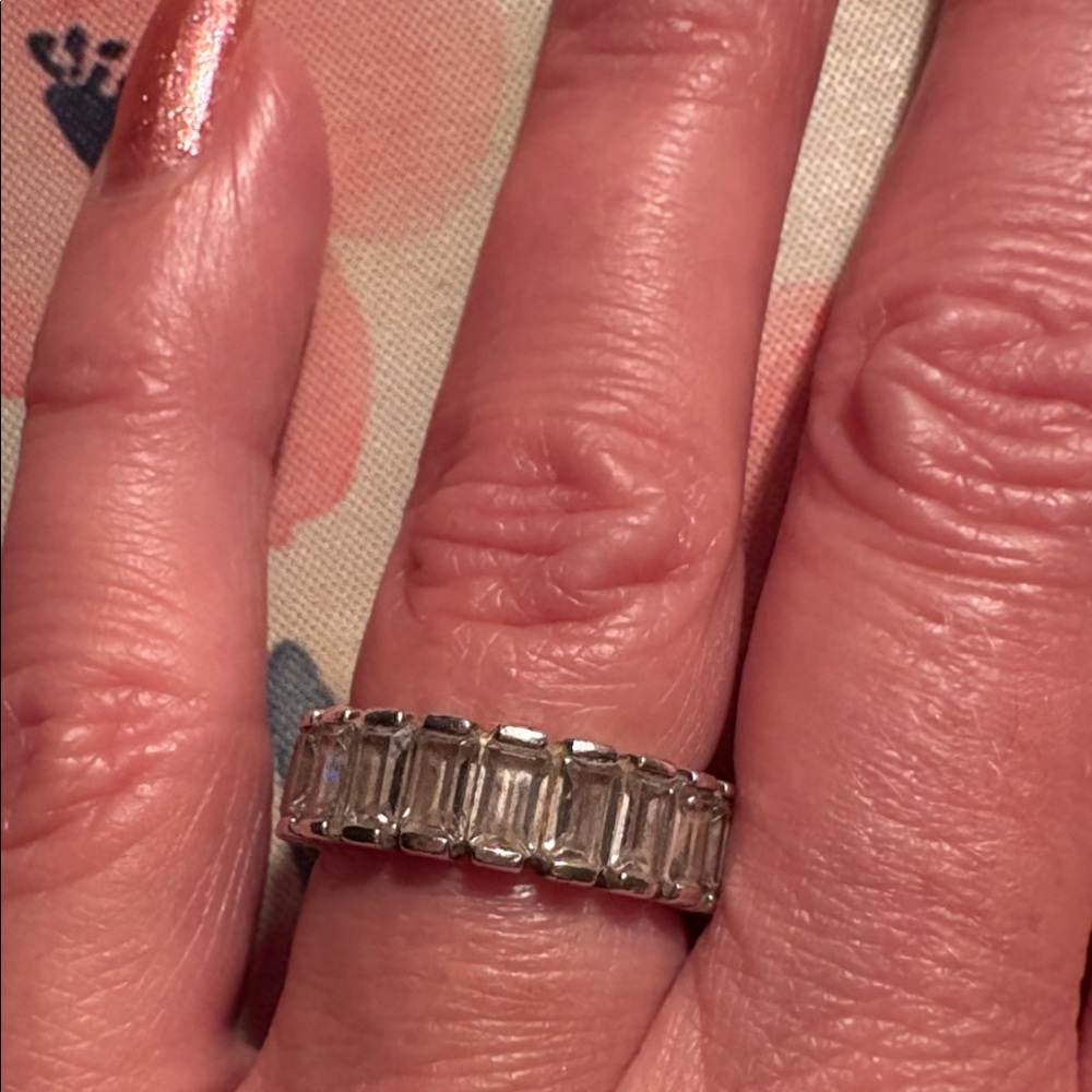 Silpada .925 Sterling CZ Eternity Band Ring Sz 7 - Picture 3 of 5